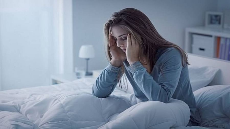 ઊંઘનો અભાવઃ જો તમને પૂરતી ઊંઘ ના થઇ હોય ત્યારે કસરત કરો તો એવું માનવામાં આવે છે કે તેનાથી ફાયદો થવાને બદલે નુકસાન થઈ શકે છે. આટલું જ નહીં, આના કારણે તમે એક્સરસાઇઝ પર પૂરેપૂરું ધ્યાન આપી શકશો નહીં.
