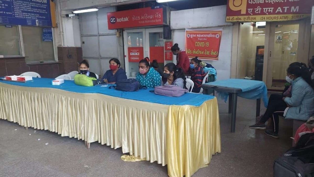 Surat: ત્રીજી લહેરમાં કોર્પોરેશને ચેકપોસ્ટ પરથી ટેસ્ટિંગ હટાવ્યું, દરરોજના 7થી 8 હજાર કેસ આવવાની સંભાવના કરી વ્યક્ત Surat: ત્રીજી લહેરમાં કોર્પોરેશને ચેકપોસ્ટ પરથી ટેસ્ટિંગ હટાવ્યું, દરરોજના 7થી 8 હજાર કેસ આવવાની સંભાવના કરી વ્યક્ત