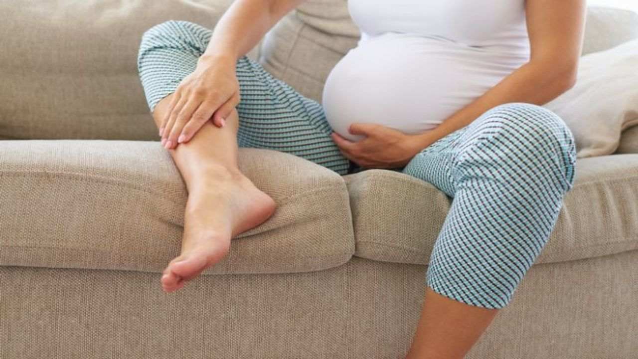 Pregnancy Health : ગર્ભાવસ્થા દરમ્યાન પગમાં સોજો ઓછો કરવાની આ રહી પાંચ સરળ રીત