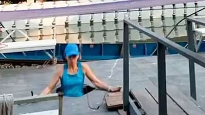 Video : દોરડા કૂદતી-કૂદતી આ યુવતી અચાનક સમાઈ ગઈ જમીનમાં ! દિલધડક દ્રશ્યો કેમેરામાં થયા કેદ