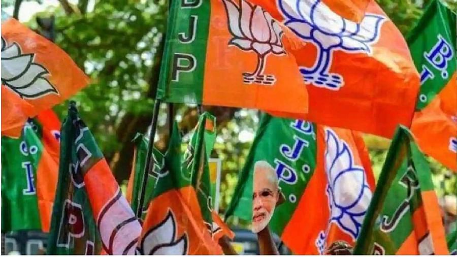 Uttarakhand Election: ટિકિટની વહેંચણી સાથે નેતાઓએ બતાવ્યું બળવાખોર વલણ, ભાજપના બે ધારાસભ્યોએ આપ્યું રાજીનામું