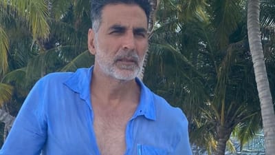 ટ્વિંકલ ખન્ના અને અક્ષય કુમાર એકબીજા સાથે રોમેન્ટિક પોસ્ટ ઓછી અને મજેદાર પોસ્ટ વધુ કરે છે. પરંતુ હવે અક્ષયનો આ ફોટો શેર કરતા ટ્વિંકલે લખ્યું, 'અપના માલ, તેની ઉંમર વ્હિસ્કીની જેમ વધી રહી છે. શું તમે પણ એવું જ અનુભવો છો?'