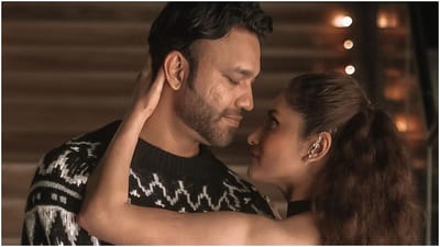 અંકિતા લોખંડેનું આ વર્ષ ખૂબ જ ખાસ રહ્યું કારણ કે, આ વર્ષે તેની સાથે પતિ વિકી જૈન હતો. લગ્ન પછી વિકી સાથે અંકિતાનું આ પહેલું નવું વર્ષ હતું.