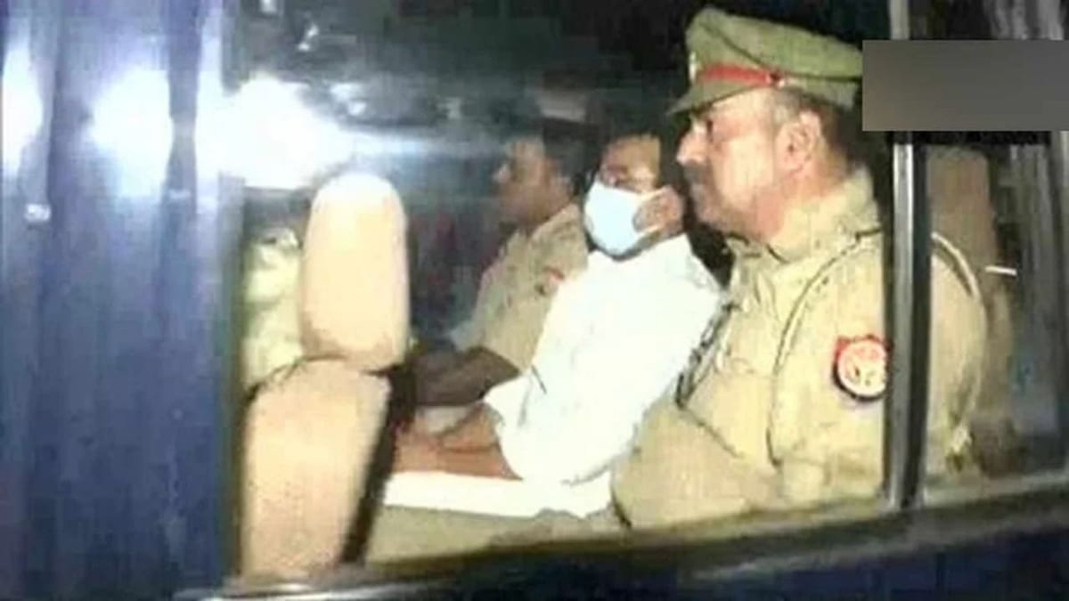 Lakhimpur Kheri Violence: SITએ દાખલ કરી ચાર્જશીટ, આશિષ મિશ્રા સહિત 14 લોકોને હત્યા અને ષડયંત્રના કેસમાં આરોપી બનાવવામાં આવ્યા