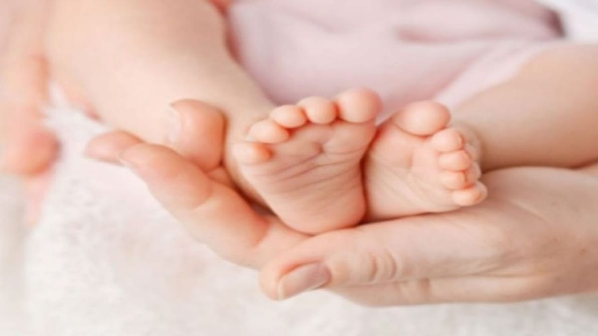 Child Care: શિયાળા દરમિયાન બાળકને શરદીથી રાહત અપાવવા માટે કરો આ 5 ઘરગથ્થુ ઉપચાર