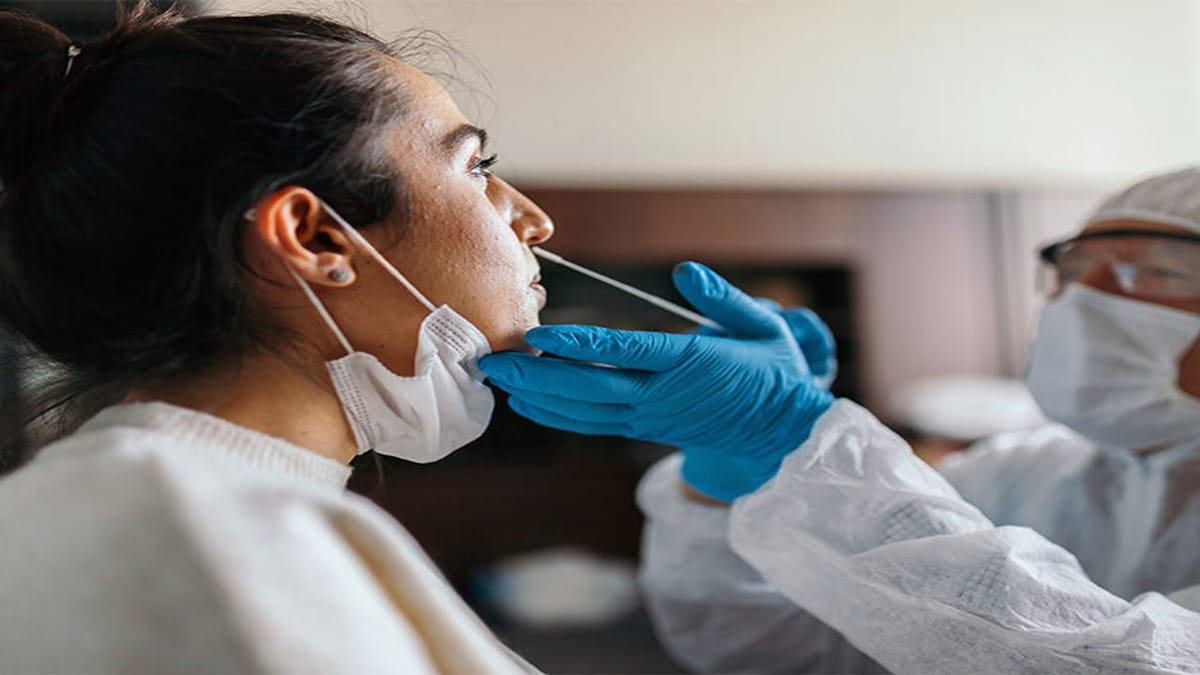 મહારાષ્ટ્રમાં કોરોનાની રફ્તાર : મુંબઈગરાઓને મળી આંશિક રાહત, પૂણેમાં રોકેટ ગતિએ કોરોના કેસમાં થયો વધારો