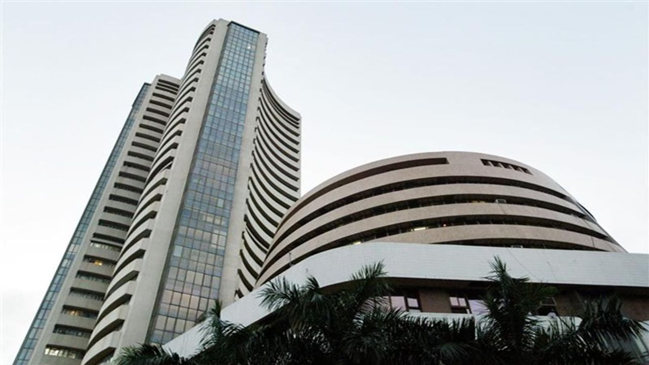 Share Market : સપ્તાહના બીજા દિવસે ઉતાર - ચઢાવના અંતે Sensex 187 અને Nifty 53 અંક વધારા સાથે બંધ થયા