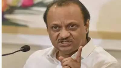 Maharashtra : વડાપ્રધાન મોદી સાથેની બેઠકમાં CM ઉદ્ધવની ગેરહાજરીને લઈને રાજકારણ ગરમાયુ, અજીત પવારે વિપક્ષ પર કર્યા પ્રહાર