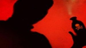 અમરેલી : સાવરકુંડલામાં એસિડ એટેક કરનાર પિતા-પુત્રની ધરપકડ, હુમલાનું કારણ હજુ અકબંધ