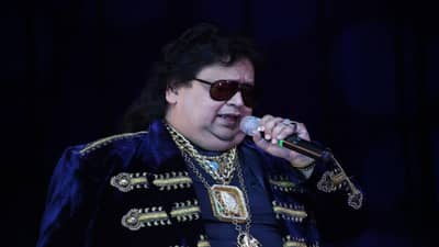 Entertainment: બપ્પી લહેરીના દાગીનાને લઈને કરી હતી રાજ કુમાર સાહેબે આવી કંઈક મજાક, જાણો બપ્પી દાએ શું આપ્યો હતો જવાબ