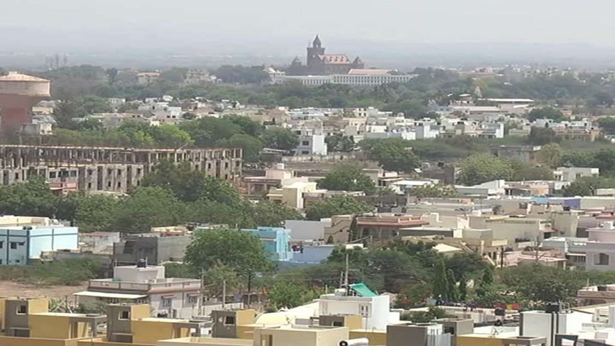 કચ્છ : ભુજમાં પાણી સમસ્યા બનશે ભુતકાળ, સરકારે “નલ સે જલ' યોજના માટે 41.61 કરોડના કામને મંજુરી આપી કચ્છ : ભુજમાં પાણી સમસ્યા બનશે ભુતકાળ, સરકારે “નલ સે જલ' યોજના માટે 41.61 કરોડના કામને મંજુરી આપી