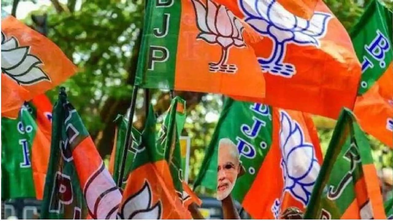 Uttarakhand Election: ઉત્તરાખંડમાં ભાજપના બળવાખોરો સામે કડક કાર્યવાહી, ધારાસભ્ય રાજકુમાર સહિત છ નેતાઓને પાર્ટીમાંથી હાંકી કઢાયા