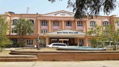 Dahod : યુક્રેન-રશિયા યુદ્ધ સંકટ વચ્ચે યુક્રેન ખાતે દાહોદના 10 વિદ્યાર્થીઓ ફસાયા