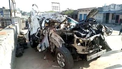 Bhavnagar: જયપુરમાં અકસ્માતથી મૃત્યુ પામનાર પોલીસ કોન્સ્ટેબલના પાર્થિવ દેહ એરક્રાફ્ટથી વતન લવાયા, એરપોર્ટથી અંતિમયાત્રા કઢાઇ