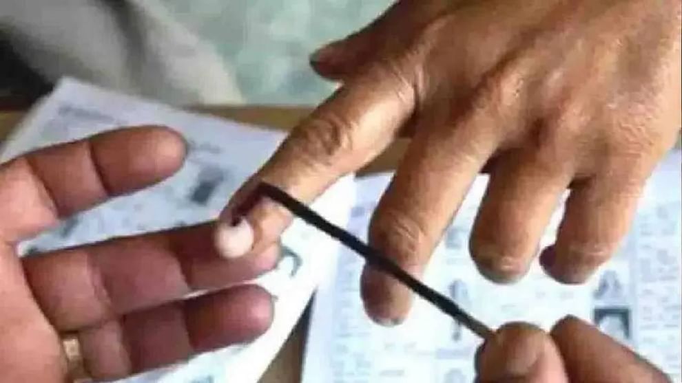 First Phase Election: યુપીમાં 58 વિધાનસભા બેઠકો માટે આજે મતદાન, 2.28 કરોડ મતદારો 623 ઉમેદવારોના ભાવિનો નિર્ણય કરશે