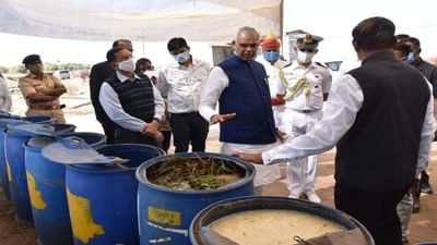 કચ્છમાં પ્રાકૃતિક ખેતીના કામોથી રાજ્યપાલ આચાર્ય દેવવ્રત પ્રભાવિત થયા, તેમણે પ્રાકૃતિક ખેતી અંગેના કામોને નિહાળ્યા