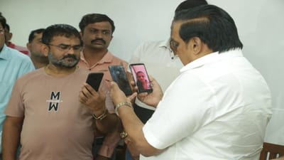 Ukraine Russia War: સુરતના રશિયા-યુક્રેનમાં ફસાયેલા વિદ્યાર્થીઓને પરત લાવવા પ્રયાસો તેજ, ભાજપ પ્રદેશ અધ્યક્ષ સી.આર. પાટીલે વિધાર્થીઓ સાથે કરી વાત