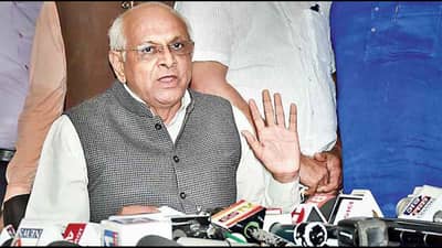 ગુજરાતના સીએમ ભૂપેન્દ્ર પટેલે સુરતમાં ગ્રીષ્મા વેકરીયાના પરિજનોને સાંત્વના પાઠવી