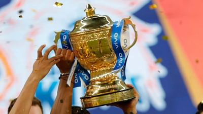 આઈપીએલની હરાજીના ઈતિહાસ પર નજર કરી લો, હંમેશા એવા ખેલાડીઓને ખરીદવાની રેસ હોય છે જેઓ બોલ અને બેટ બંને વડે યોગદાન આપવાની શક્તિ ધરાવતા હોય. ગત સિઝનમાં રાજસ્થાન રોયલ્સે ઓલરાઉન્ડર ક્રિસ મોરિસને રેકોર્ડ રૂ. 16.25 કરોડમાં ખરીદ્યો હતો. આવું જ કંઈક આ વર્ષે પણ થઈ શકે છે. બેંગલુરુમાં 12 અને 13 ફેબ્રુઆરીએ યોજાનારી મેગા ઓક્શનમાં ઓલરાઉન્ડરો પર ભારે વરસાદ વરસી શકે છે. ચાલો તમને એવા પાંચ ઓલરાઉન્ડરો વિશે જણાવીએ જેમને મેદાનની તમામ 10 ટીમો ખરીદી શકે છે.