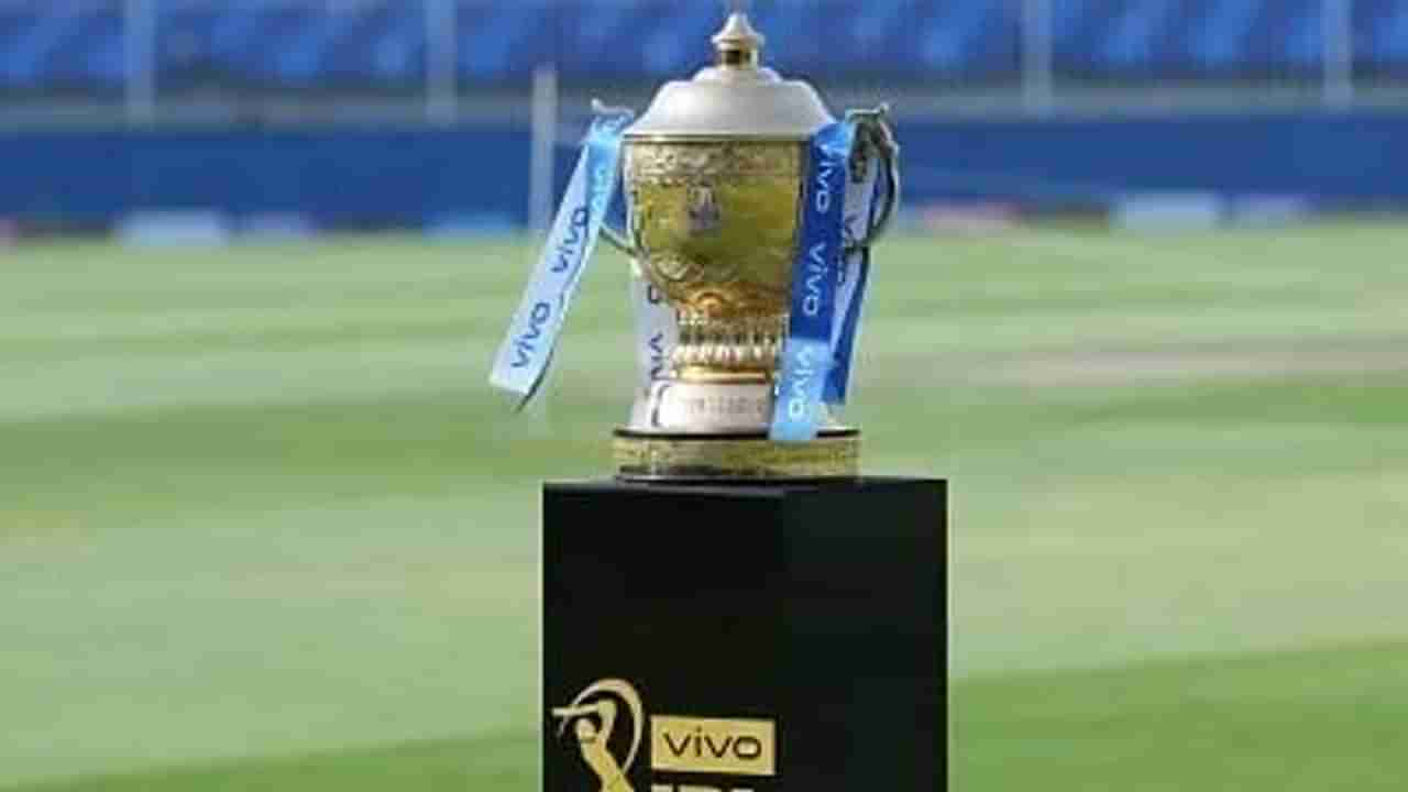 IPL 2022: આ 3 ખેલાડીઓને ખરીદવા માટે તમામ પૈસા લુટાવી દીધા, બોલી ટાઇ રહેતા અંતે સિક્રેટ રકમથી ખરીદ કરાયા, જાણો શુ છે નિયમ