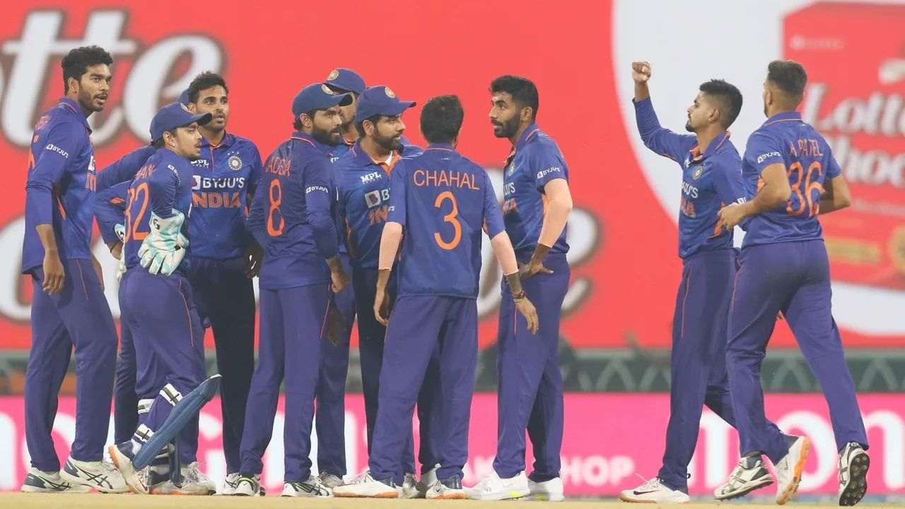 IND vs SL 2nd T20I, Playing XI: ટીમ ઇન્ડિયાએ ટોસ જીતીને પહેલા બોલીંગ પસંદ કરી, જાણો કેવી છે પ્લેયીંગ ઇલેવન