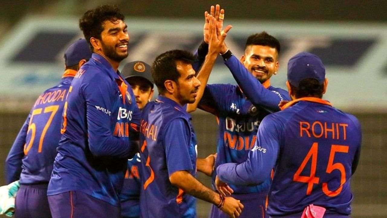 IND vs SL 1st T20: શ્રીલંકા સામે સિરીઝની પ્રથમ મેચમાં ભારતની પ્રથમ બેટીંગ, દીપક હુડાનુ ડેબ્યૂ, જુઓ Playing xi