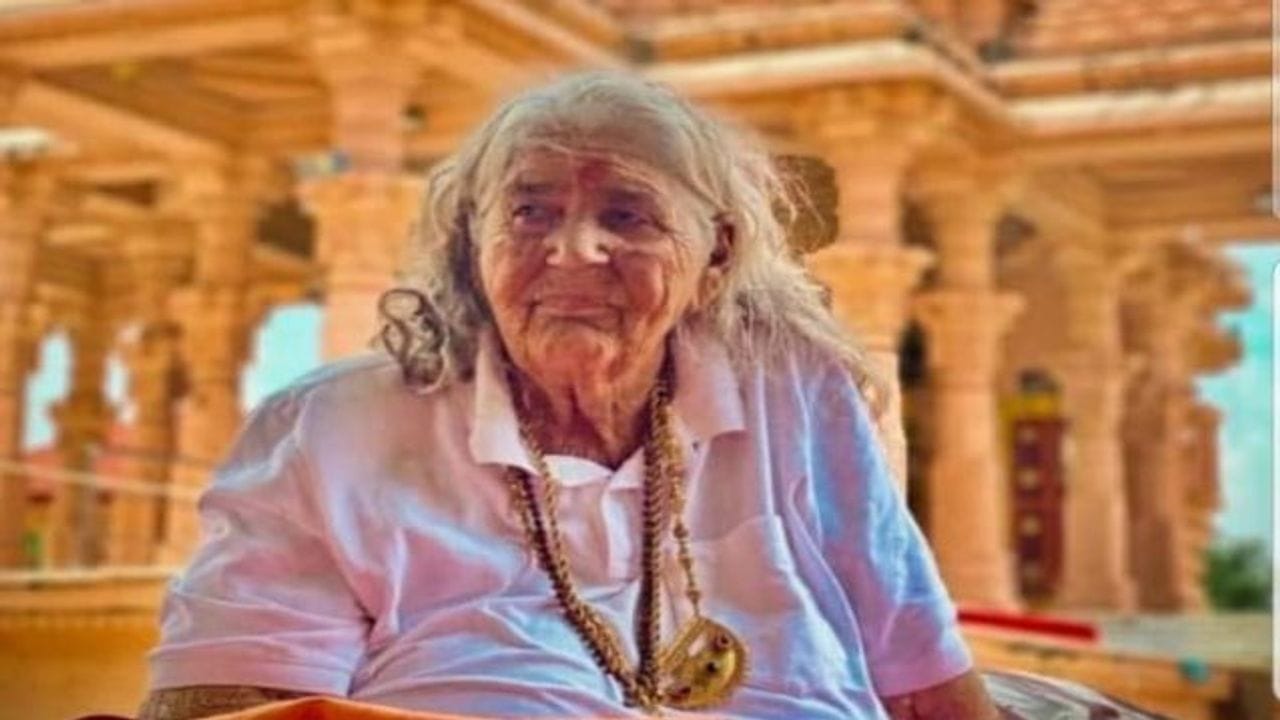 Junagadh: કેશોદના મઢડામાં સોનલધામના બનુમાનું નિધન, આજે સમાધી અપાશે