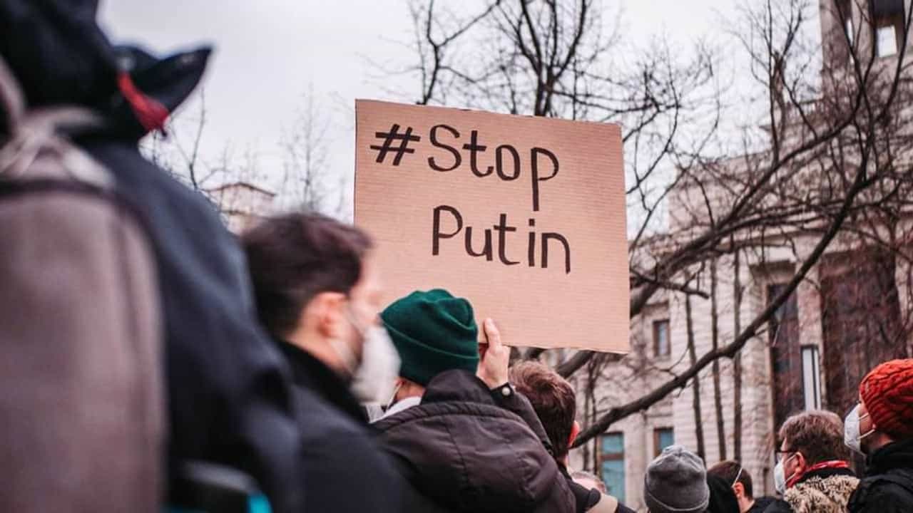 શું ખત્મ થશે રશિયા અને યુક્રેન વચ્ચેનું યુદ્ધ? બપોરે 3.30 વાગ્યે બેલારૂસમાં બંને દેશો વચ્ચે થશે વાતચીત