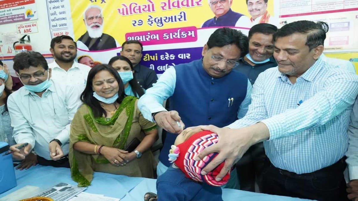 Mehsana: નેશનલ ઈમ્યુનાઈઝેશન ડે અંતર્ગત પલ્સ પોલિયો અભિયાનનો પ્રારંભ, જિલ્લામાં 2.42 લાખ બાળકોને રસી અપાશે Mehsana: નેશનલ ઈમ્યુનાઈઝેશન ડે અંતર્ગત પલ્સ પોલિયો અભિયાનનો પ્રારંભ, જિલ્લામાં 2.42 લાખ બાળકોને રસી અપાશે