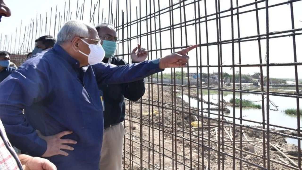 Radhanpur: મુખ્યમંત્રીએ 60 MLD ક્ષમતાના ફિલ્ટરેશન પ્લાન્ટની મુલાકાત લીધી, 1.74 લાખ નાગરિકોને પાઈપલાઈન થકી પાણી મળશે