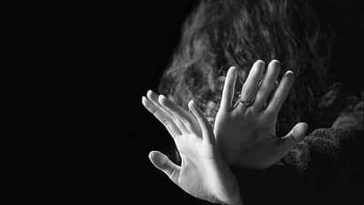 મહારાષ્ટ્રના પાલઘરમાં 19 વર્ષની યુવતી પર દુષ્કર્મની ઘટના, બે લોકો પર લગાવ્યો આરોપ