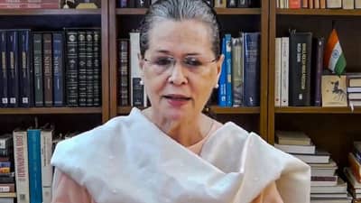 UP Elections 2022: કોંગ્રેસે ત્રીજા તબક્કા માટે સ્ટાર પ્રચારકોની યાદી જાહેર કરી, યૂપીના પૂર્વ પ્રમુખ રાજ બબ્બરનું નામ યાદીમાંથી ગાયબ