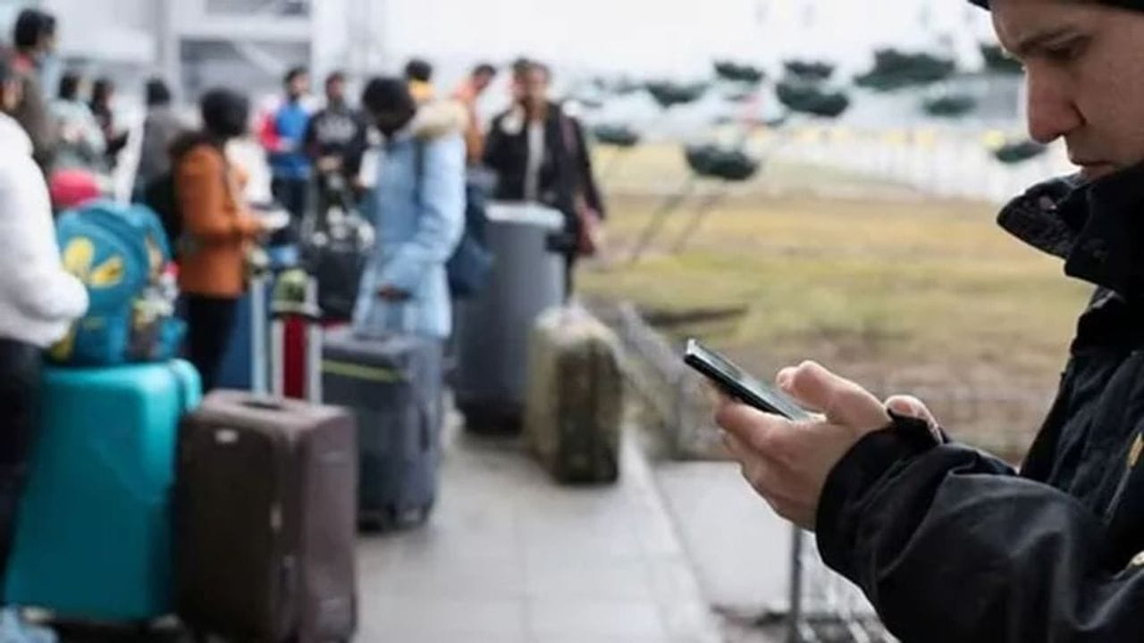 Ukraine Russia War : રોમાનિયા અને હંગેરી થઈને ભારતીયોની વાપસી, અત્યાર સુધીમાં 700 લોકો પરત આવ્યા