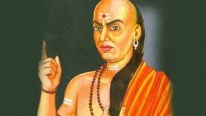Chanakya Niti : દરેક માતા-પિતાએ તેમના બાળકોની સામે આ 4 બાબતોનું ધ્યાન રાખવું જોઈએ