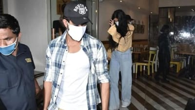 Hrithik Roshan Girlfriend : સબા આઝાદ વિષે જાણો, અજાણી વાતો અહીંયાં