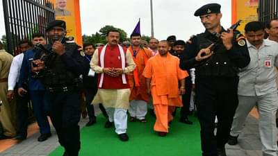 UP Elections-2022: યુપી વિધાનસભા ચૂંટણીના પાંચમા તબક્કામાં છ મંત્રીઓની પ્રતિષ્ઠા દાવ પર, દિગ્ગજોની સાથે પૂર્વ મંત્રીઓ પણ મેદાનમાં છે