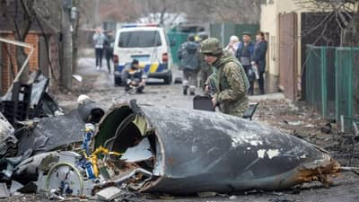 Russia-Ukraine War: યુક્રેનની રાજધાની કિવમાં હટ્યું વીકએન્ડ કર્ફ્યુ, ભારતીય વિદ્યાર્થીઓને ટ્રેન દ્વારા સુરક્ષિત સ્થળોએ પહોંચવાની સલાહ