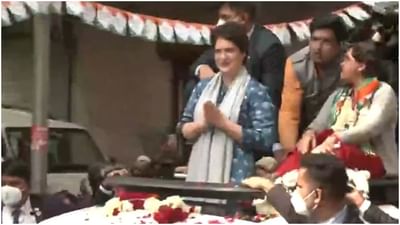 UP Election-2022: આગ્રામાં પ્રિયંકા ગાંધીના રોડ શો બાદ કોંગ્રેસના ઉમેદવાર સહિત 2,500 લોકો સામે નોંધાયા કેસ , ભાજપ અને સપાના ઉમેદવાર સામે પણ નોંધાઈ FIR