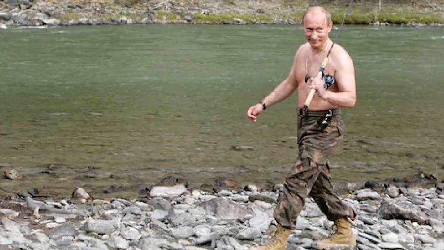 How Russian President Putin spends his day: Omelette and 2 hours of swimming start the day