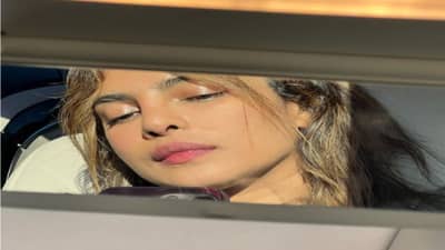 Priyanka Chopra Selfie : પ્રિયંકા ચોપરાએ માતા બન્યા બાદ શેર કરી પ્રથમ પોસ્ટ, ફેન્સ કરી રહ્યા છે વખાણ