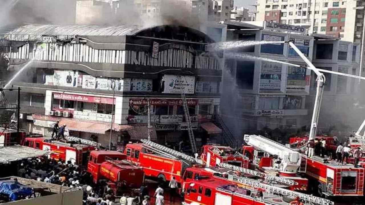 Surat : તક્ષશિલા હોનારતમાં મોતને 22 માસુમ બાળકોના સ્મરણ માટે સ્મારક બનાવવાનું આયોજન