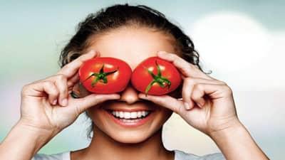 Beauty Tips: ટામેટામાં રહેલા છે અજોડ સૌંદર્ય લાભો, જાણો કેવી રીતે કરશો ઉપયોગ