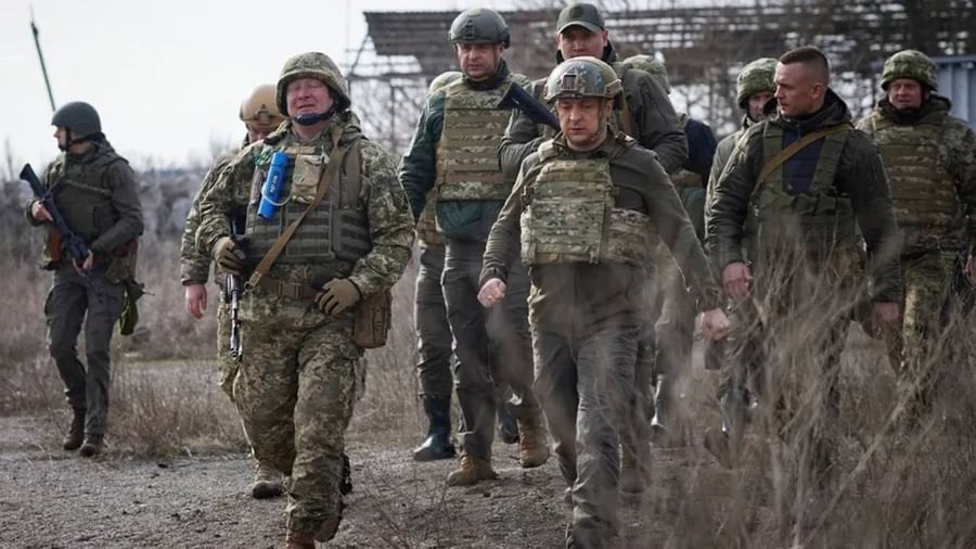 Russia Ukraine Conflict: રશિયા સાથે વધતા વિવાદ વચ્ચે યુક્રેને દેશભરમાં લાગુ કરી ઈમરજન્સી