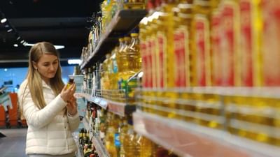 MONEY9: ખાદ્યતેલમાં પણ તોળાતો ભાવ વધારો MONEY9: ખાદ્યતેલમાં પણ તોળાતો ભાવ વધારો