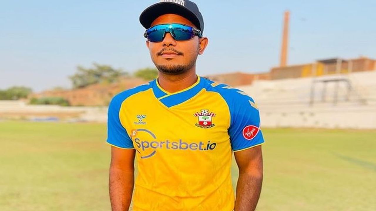 Yash Dayal, IPL 2022 Auction: મુંબઇ એ પરખવામાં થાપ ખાધી અને ગુજરાત ટાઇટન્સે ઝડપી બોલર યશ દયાળને 3.20 કરોડમાં ખરીદી લીધો, જાણો કોણ છે