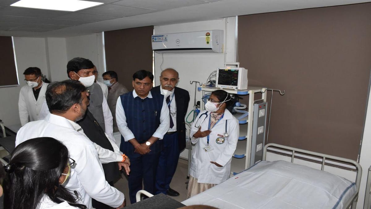 Rajkot : માસ્કને મરજિયાત કરવા અંગે શું કહ્યું કેન્દ્રીય આરોગ્ય મંત્રી મનસુખ માંડવિયાએ