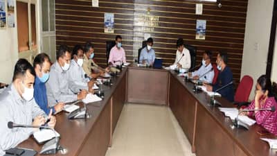 મહેસાણા : મંગળવારે થનાર આંતરરાષ્ટ્રીય મહિલા દિવસની ઉજવણી અંતર્ગત સમીક્ષા બેઠક યોજાઇ