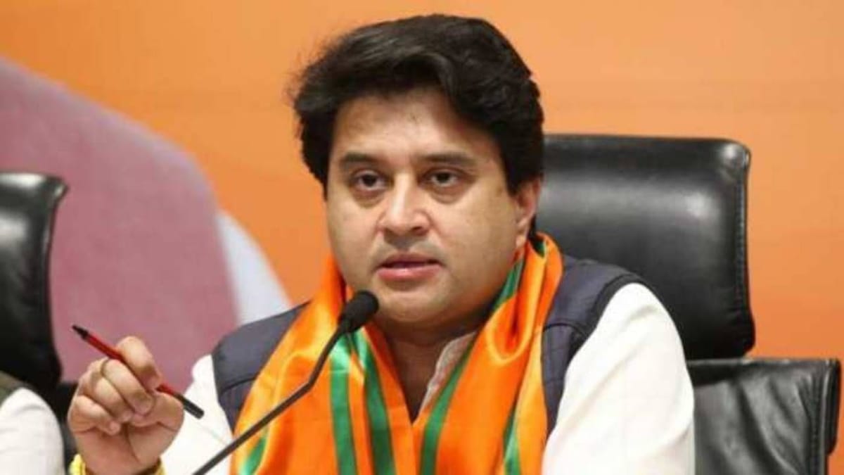 Russia Ukraine War: આગામી બે દિવસમાં 5000 વિદ્યાર્થીઓને ભારત પરત લાવવામાં આવશે, સિંધિયાએ જાહેરાત કરી