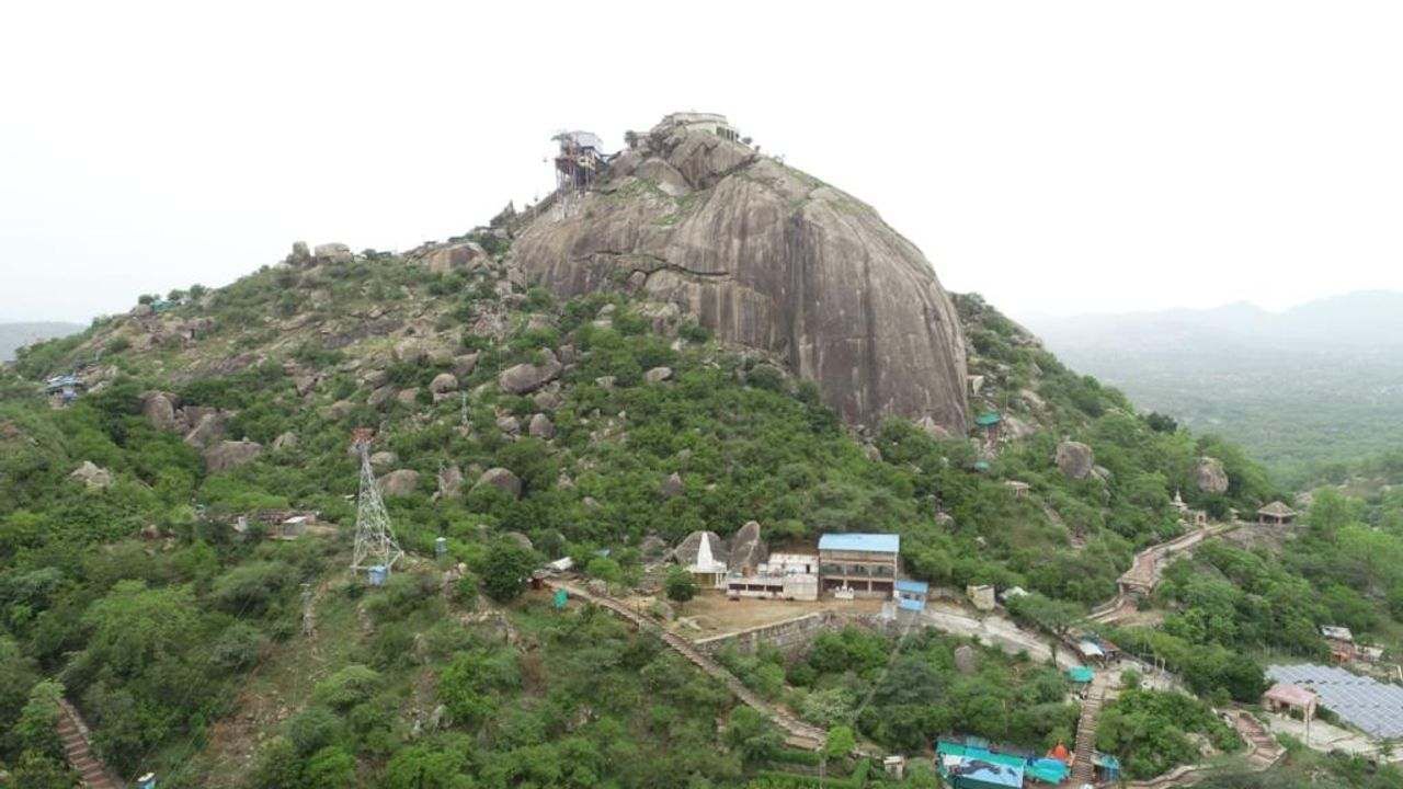 Banaskantha: ગબ્બર પર્વત પર હવે ભક્તો નિહાળશે માં અંબા તેમજ 51 શક્તિપીઠનો ઈતિહાસ
