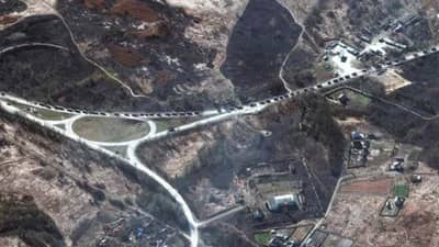 સેટેલાઈટ તસ્વીરોમાં ખુલાસો, યુક્રેનના રસ્તાઓ પર જોવા મળ્યો 64 કિલોમીટર લાંબો કાફલો, રાજધાની કીવ પર મોટા હુમલાની ફિરાકમાં રશિયા